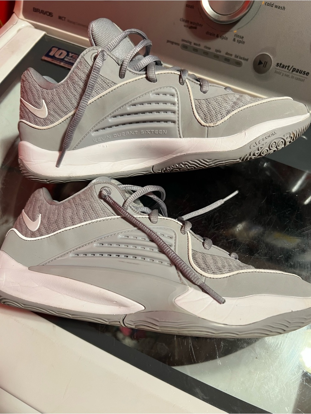 Nike KD TB 16 Wolf Grey sneakers